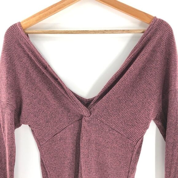 Socialite - Twist Back Ribbed Dress - Picture 5 of 6